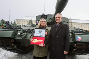 image-leopard-2a4-1