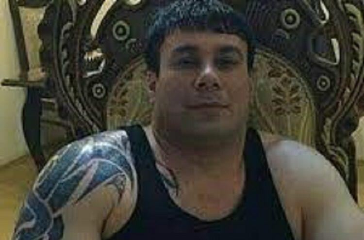 Kriminal avtoritetin dəfnində karantin belə pozuldu (FOTO) 6 busaat 7369d4c32531e5906520a50c9e5e15bf bt42gos7yf5mle0z9wu1