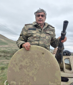 Xalq artistinin oğlu Şuşa uğrunda döyüşlərdə şəhid olub - FOTO 4 busaat 7ce52dca30c6a73440ccd35071b9a39e kxwvomjc7z94hepbl3gn