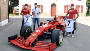 image-cristiano-ronaldo-visits-ferrari-headquarters