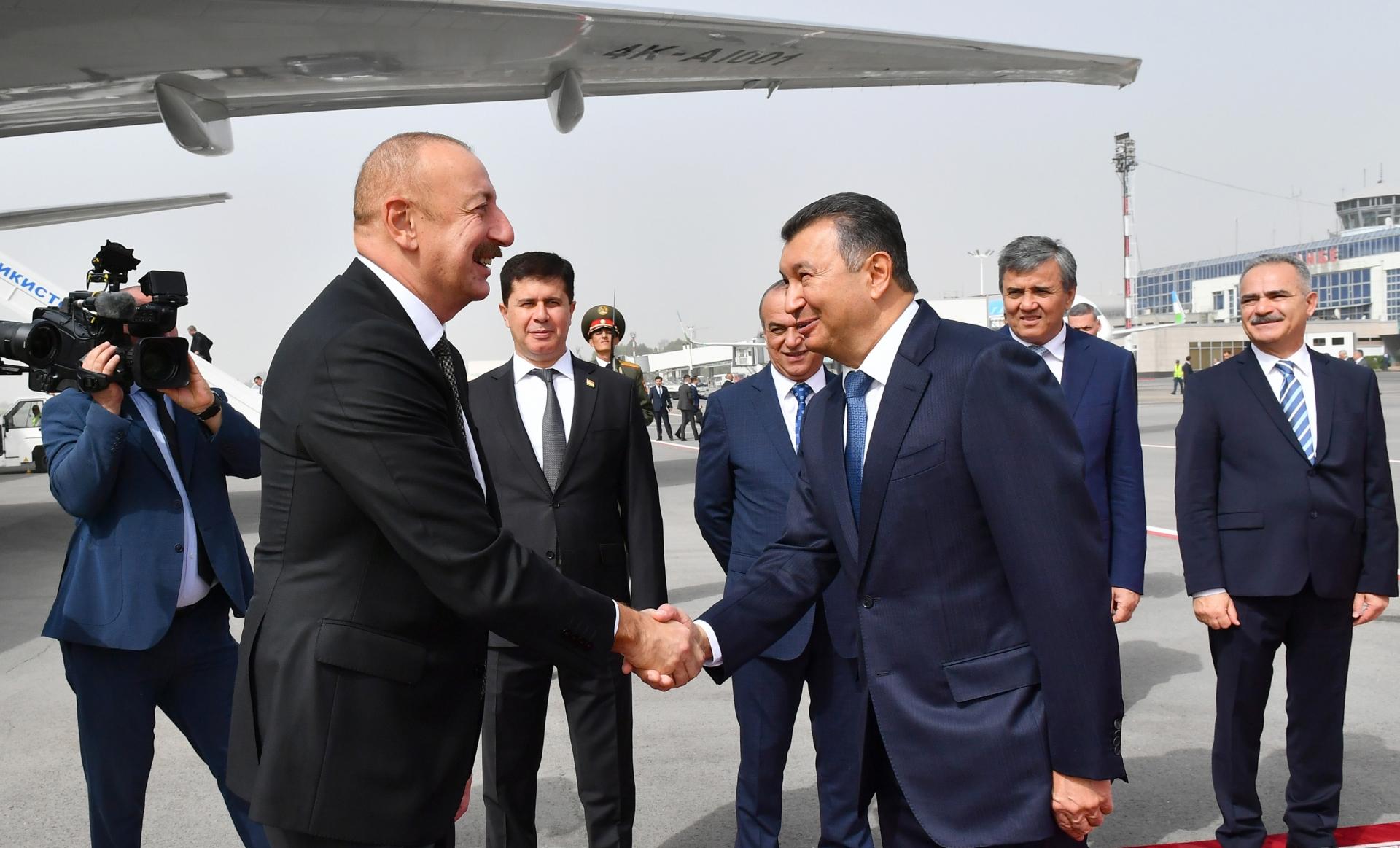 image-ilham-eliyevin-tacikistan3