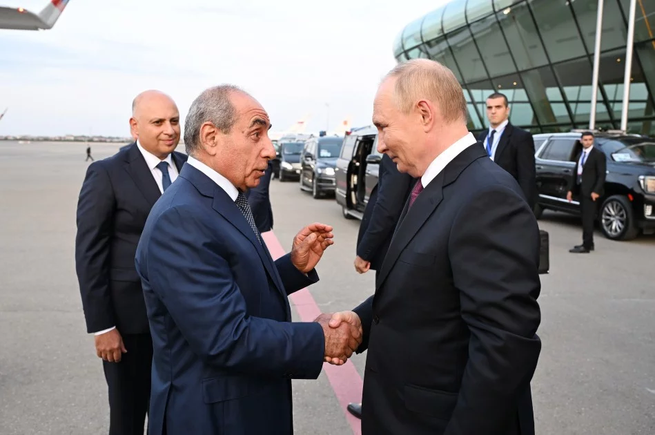 Putinin Azərbaycana dövlət səfəri başa ÇATDI - FOTO 3 image-1724083568_66c36c298328d66c36c298328e172408324166c36c298328a66c36c298328b