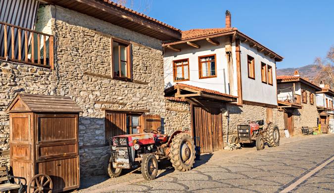 image-img-20250428-wa0009