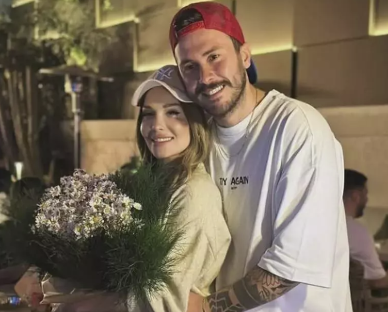 Tanınmış türkiyəli müğənni 39 yaşında VƏFAT ETDİ - FOTO 7 image-4-5-png-1748603610