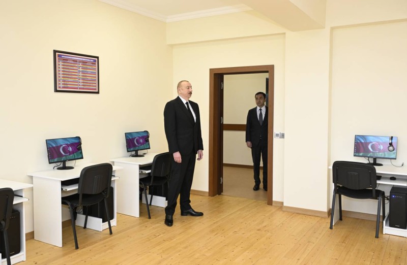 İlham Əliyev “Talıstan” liseyinin açılışında - FOTOLAR - YENİLƏNİB 20 image-676jpg-1748245132