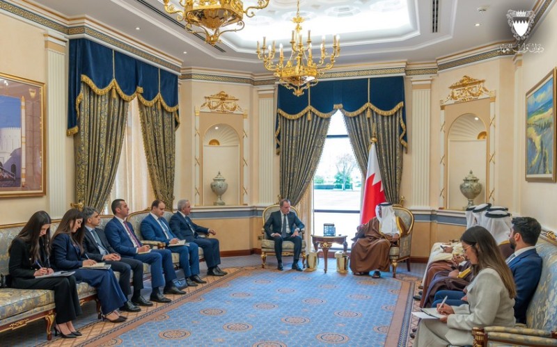 Prezidentin məktubu Bəhreyn vəliəhdinə təqdim edilib 8 image-72f0a9c6-2274-3d79-8e85-823ec351ab5d_850jpeg-1747041254