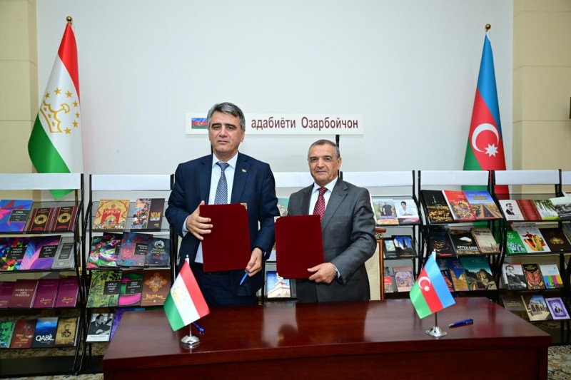 Tacikistan və Azərbaycan Milli kitabxanaları arasında memorandum imzalandı - FOTO 4 image-gflgiejpg-1747893870